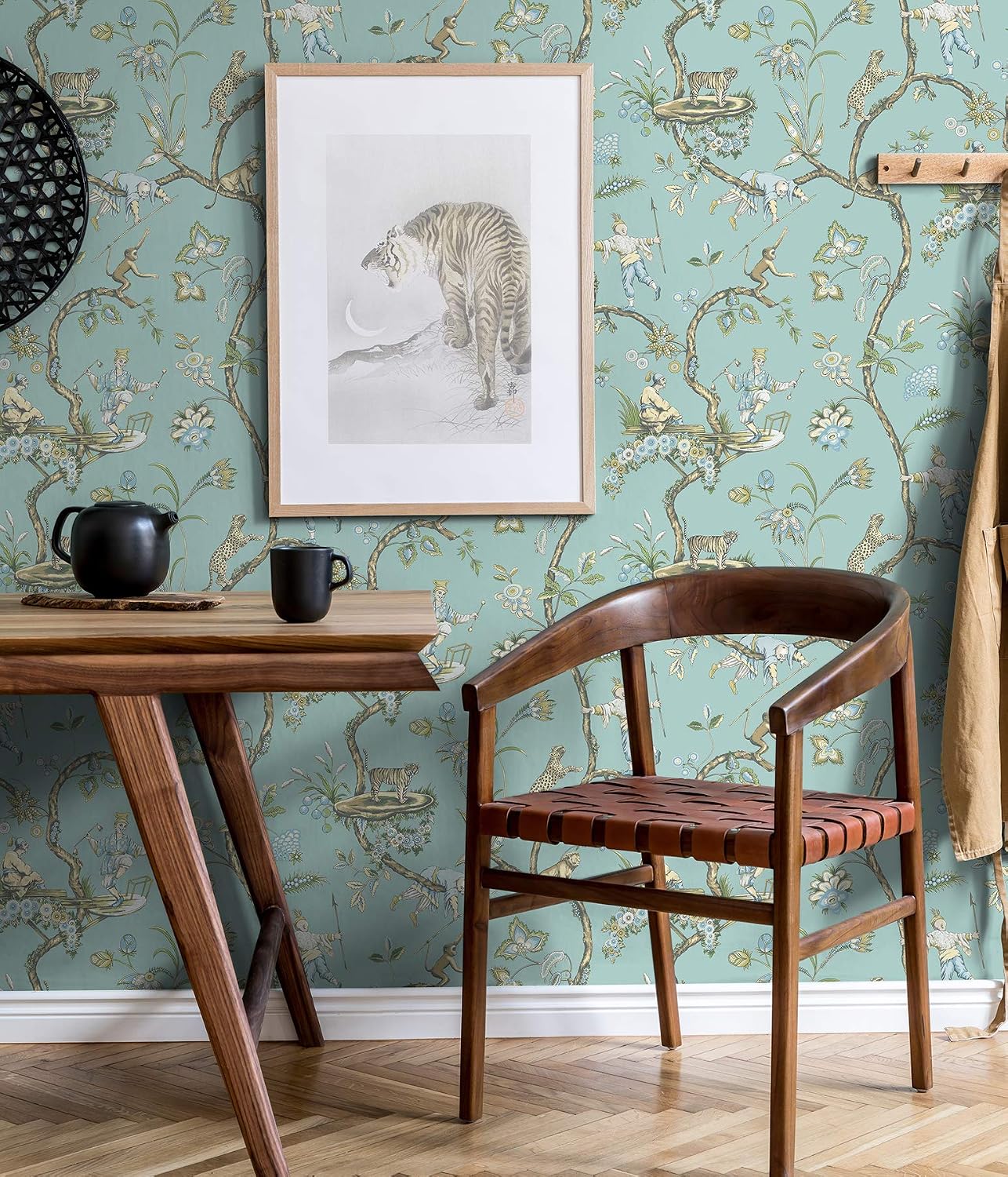 Chinoiserie Wallpaper Without the $1,200-a-Panel Price Tag: Honest Mid-Tier Picks